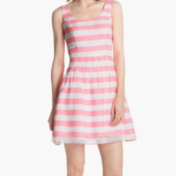 LILLY PULLITZER FLORESCENT DRESS NWT - Picture 1 of 8